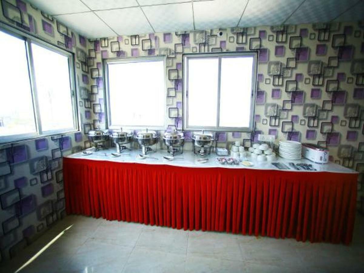 Airport Hotel Hsp New Delhi Extérieur photo